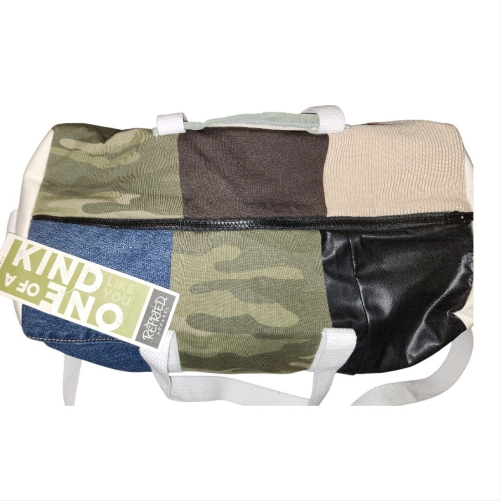 NWT REFRIED UPCYCLED Handcrafted Patchwork Small … - image 2